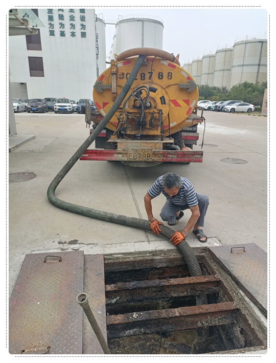 墨竹工卡隔油池清掏