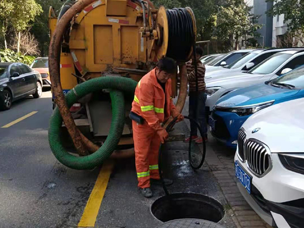 墨竹工卡排污管道清淤